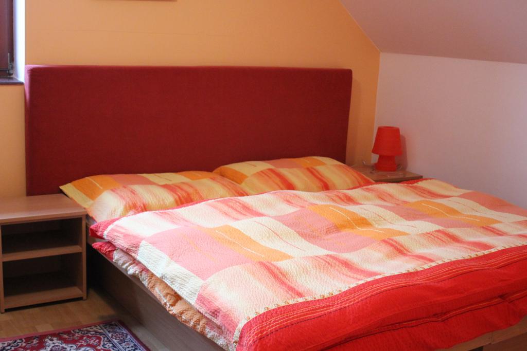 Penzion Rosnicka Liesek Trstena Bagian luar foto