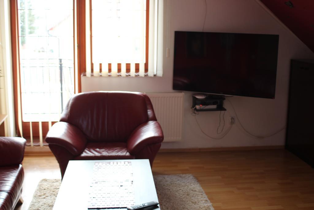 Penzion Rosnicka Liesek Trstena Bagian luar foto